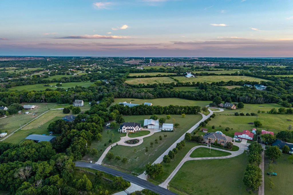 533 Camp Creek Road, Rockwall
