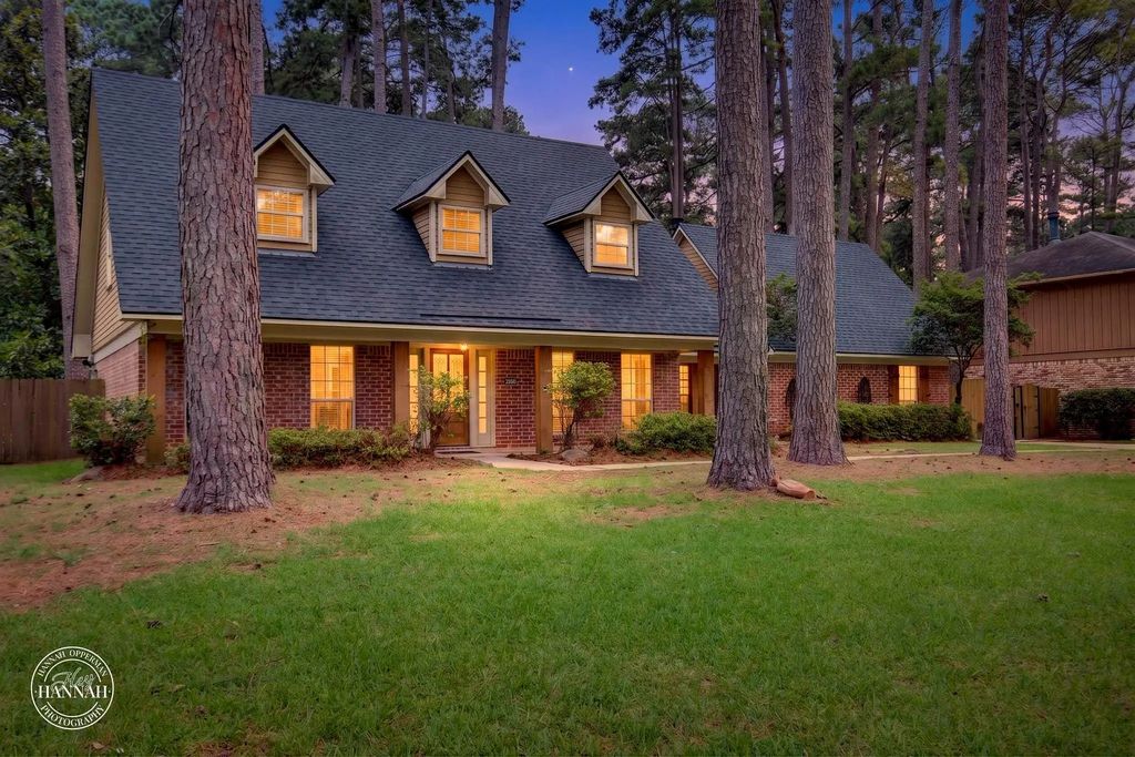 732 Coachlight Road, Shreveport