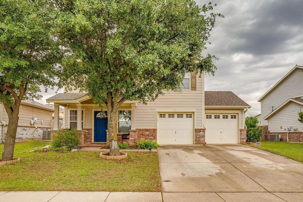 3028 Wakecrest Drive, Fort Worth
