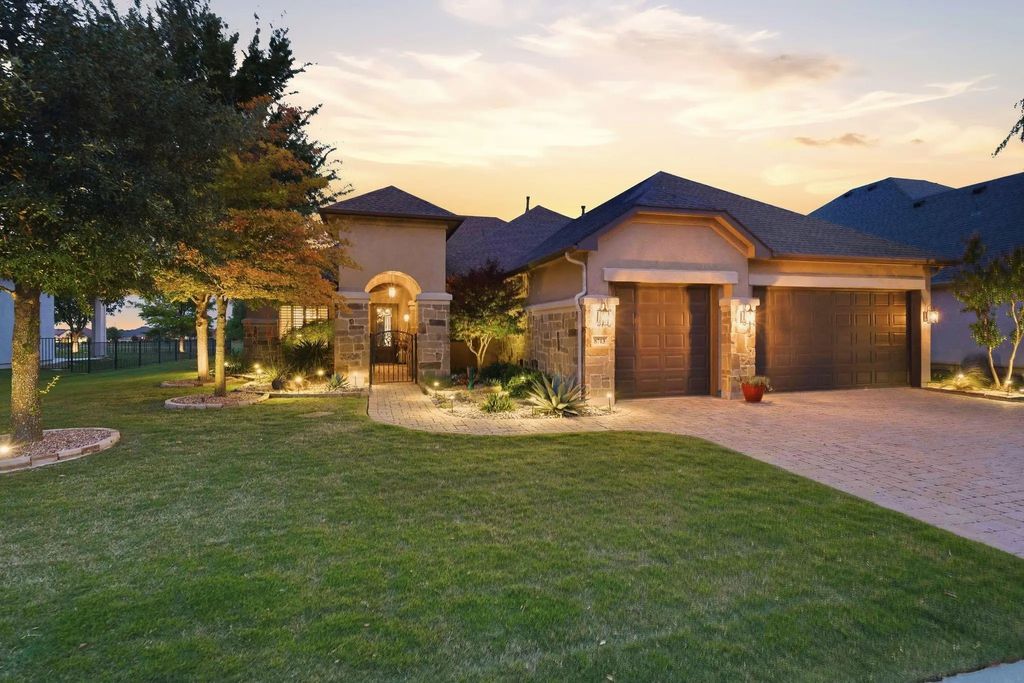 8713 Gardenia Drive, Denton