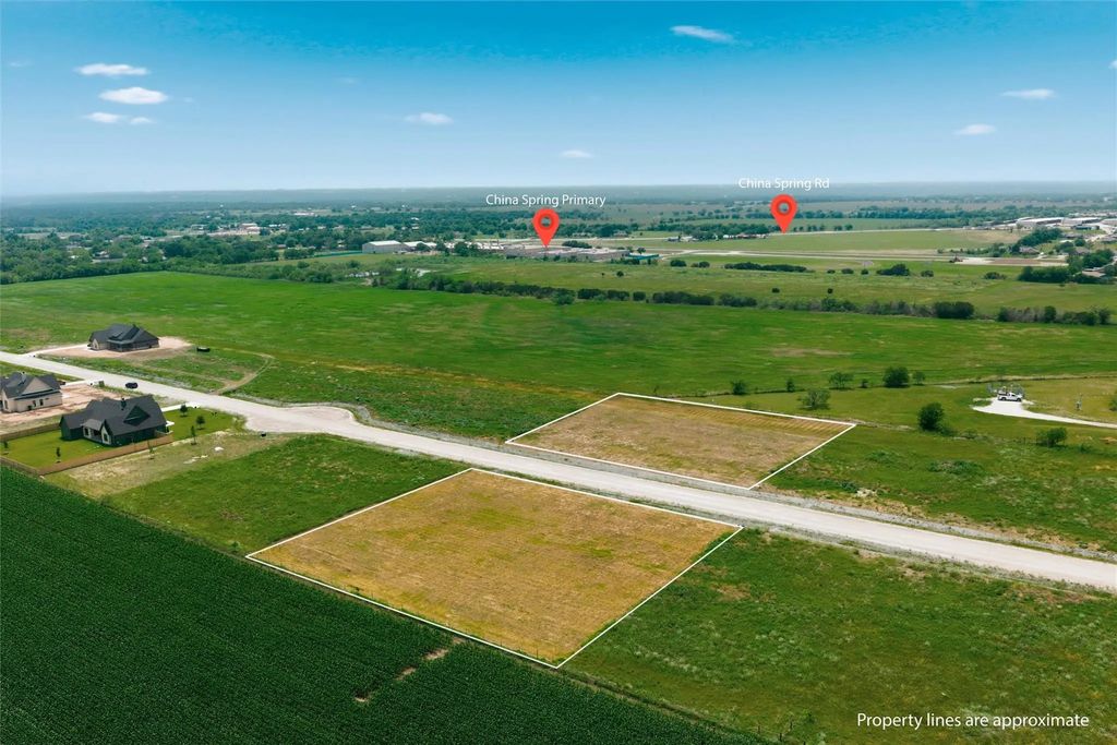 259 Lacek Mill Rd, China Spring
