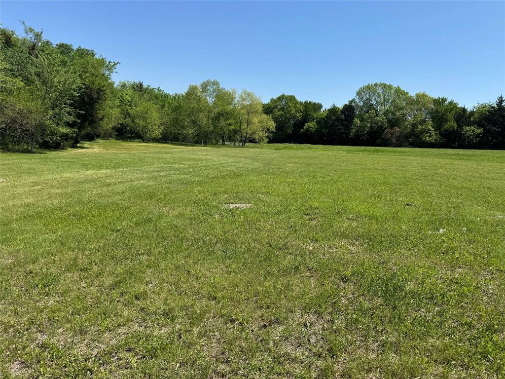 Tbd Fm 121, Van Alstyne