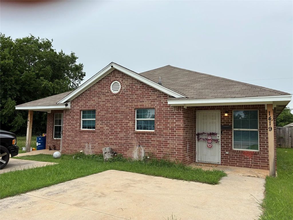 1419 E Robert Street 1417, Fort Worth