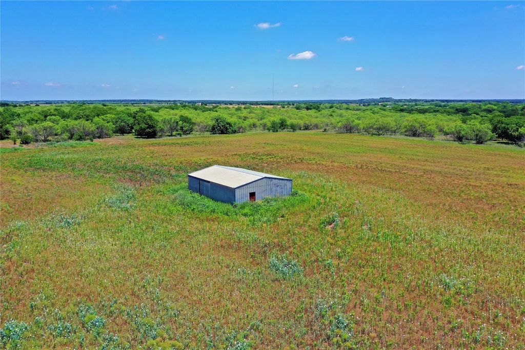 36 Acres Fm 2210, Perrin