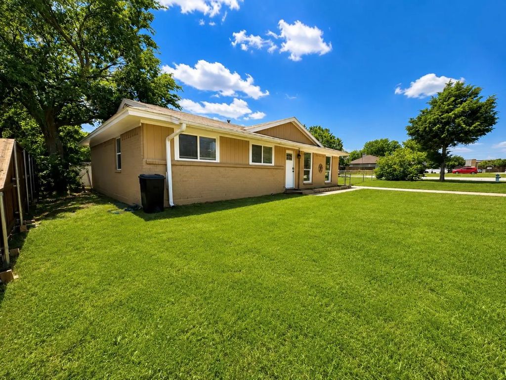 730 Rolling Ridge Lane, Duncanville