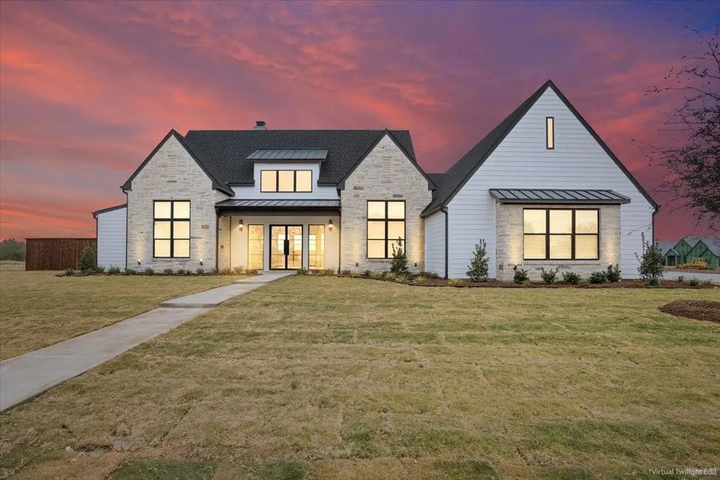 919 Fawn Drive, McGregor