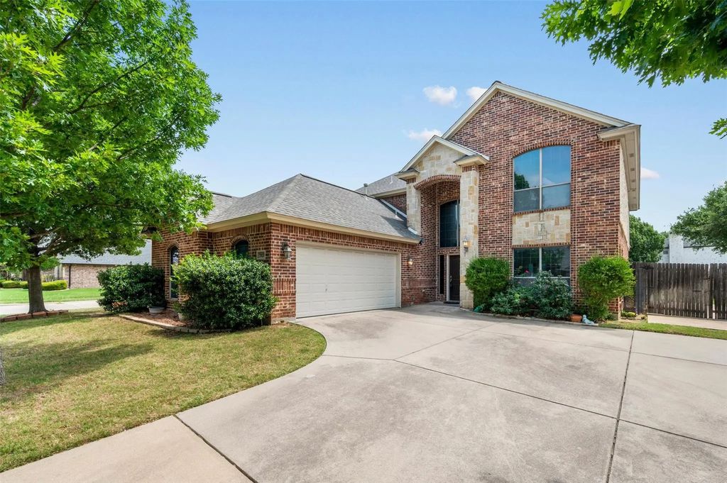 7020 Ridge Crest Drive, North Richland Hills