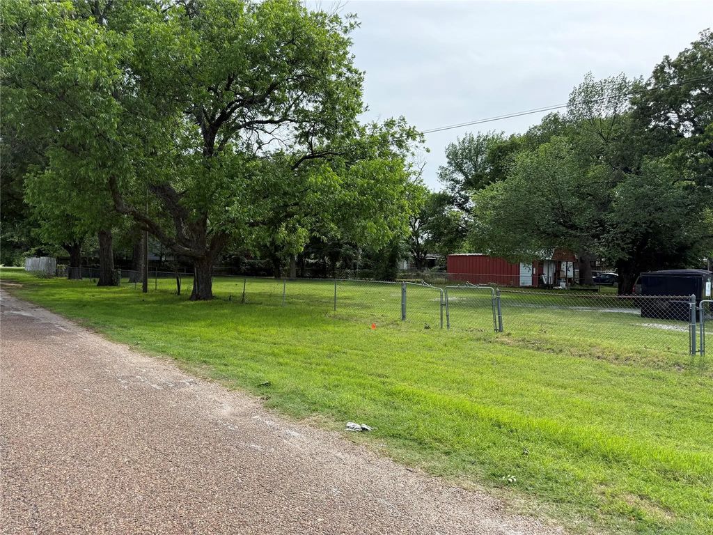 Tbd Boyd Avenue, Boyd