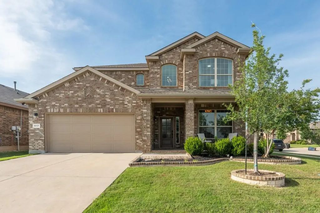 917 Cushing Drive, Fort Worth