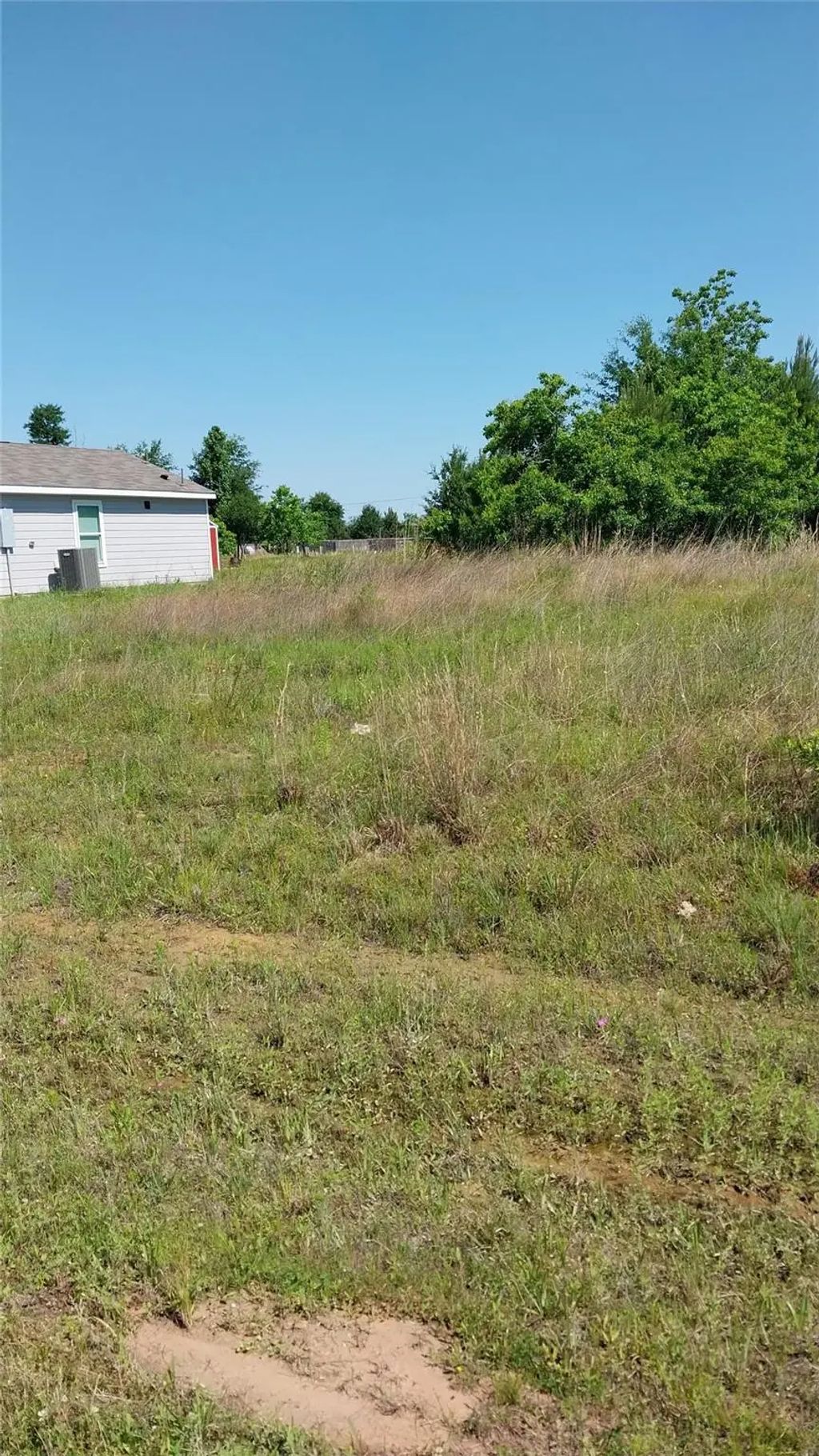 1707 Road 5729, Cleveland