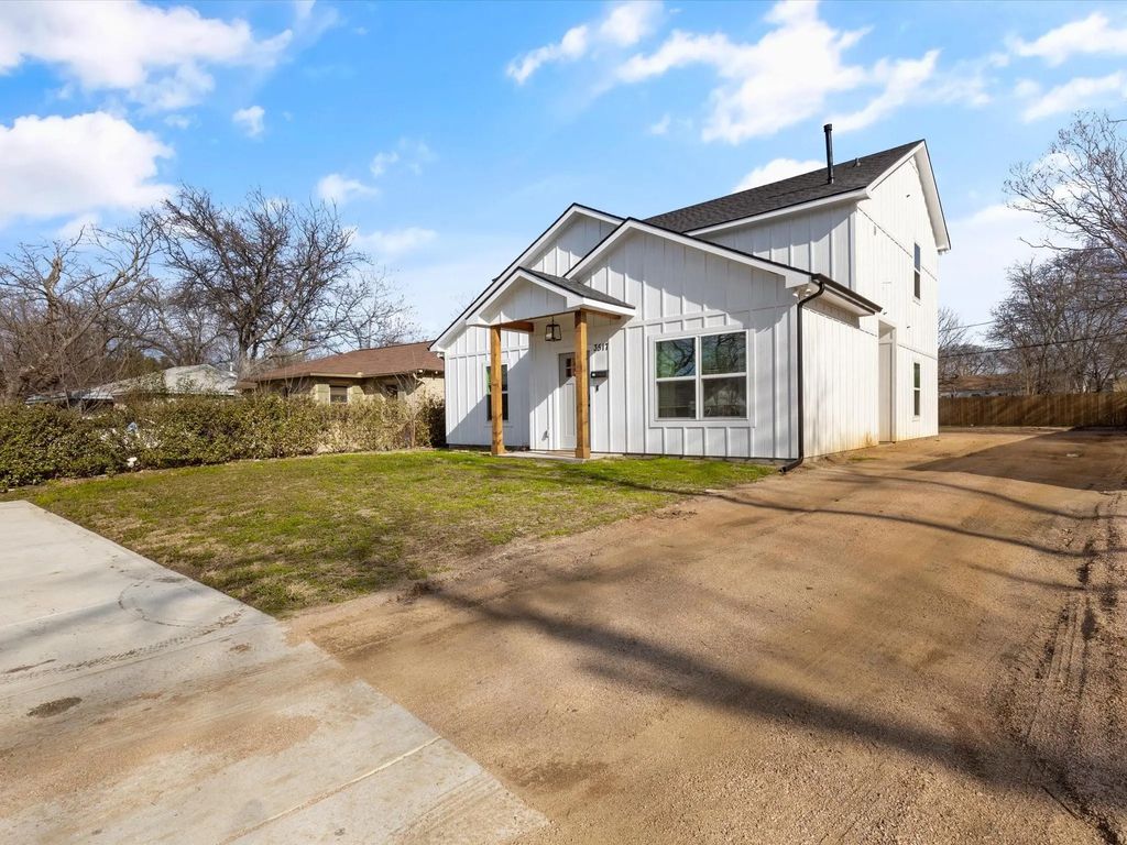 3517 Mission Street, Fort Worth