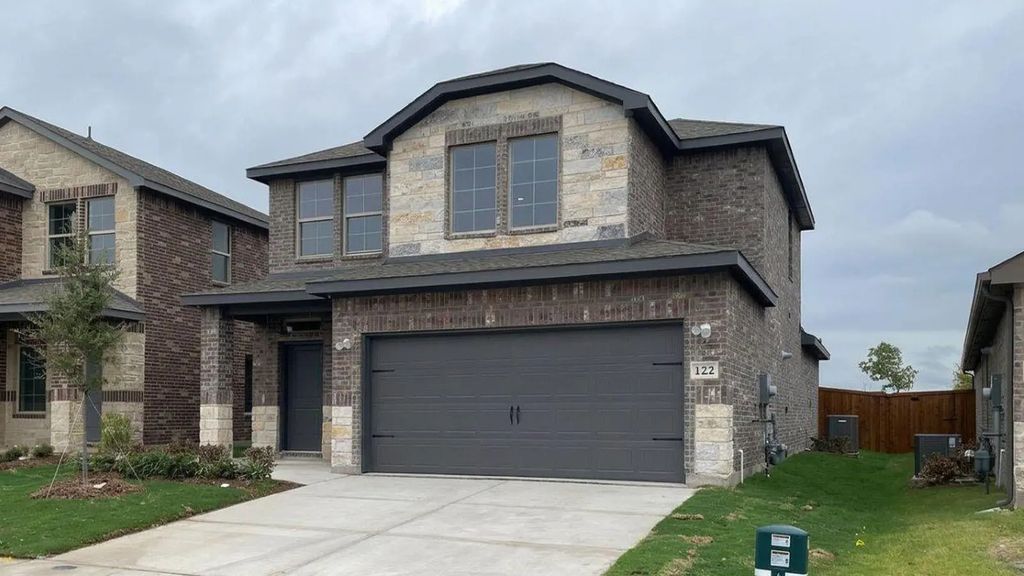 122 Pheasant Run, Terrell