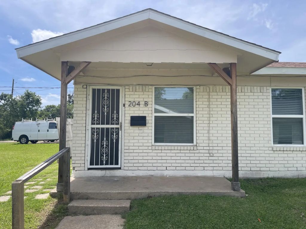 204 Hosack Street, Arlington