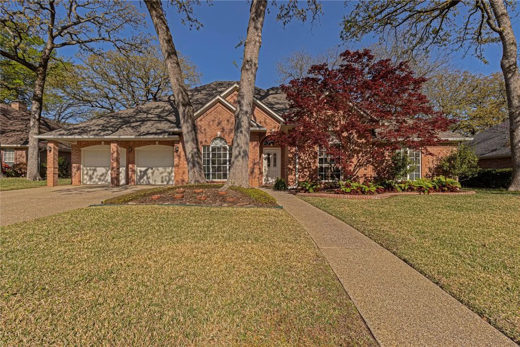 3312 Pebblebrook, Tyler