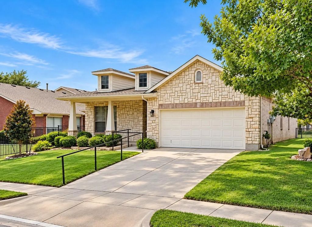 6820 Algarve Drive, Denton