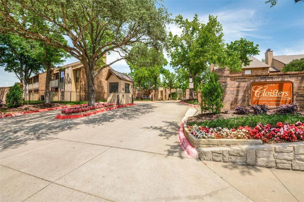 1109 Calico Lane 1811, Arlington