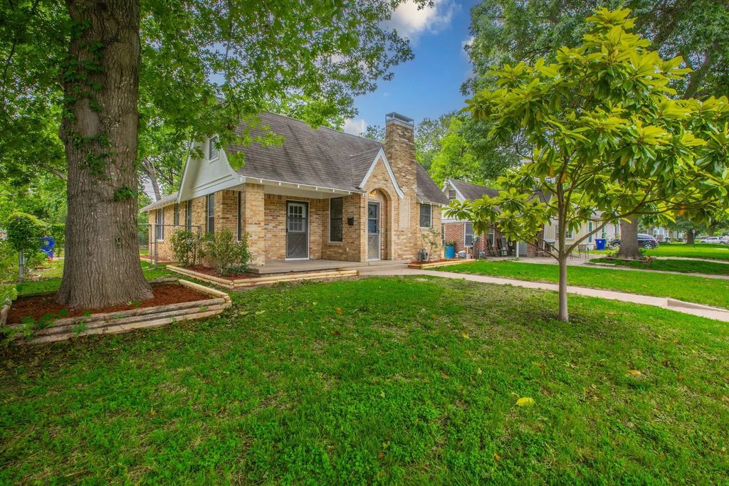 900 N 31st Street, Waco
