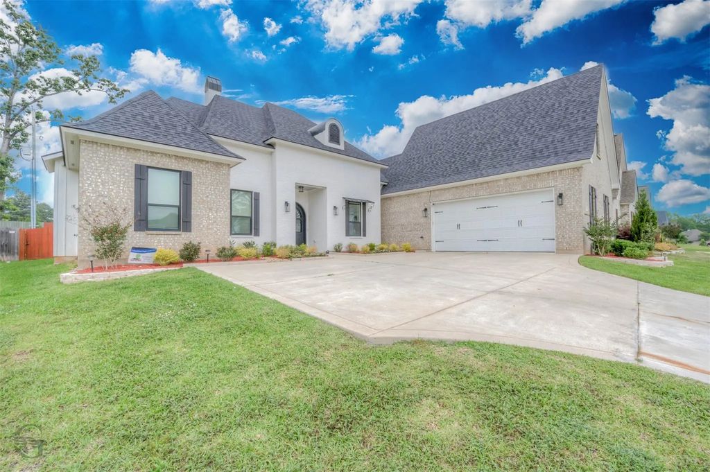 358 Newburn Lane, Shreveport