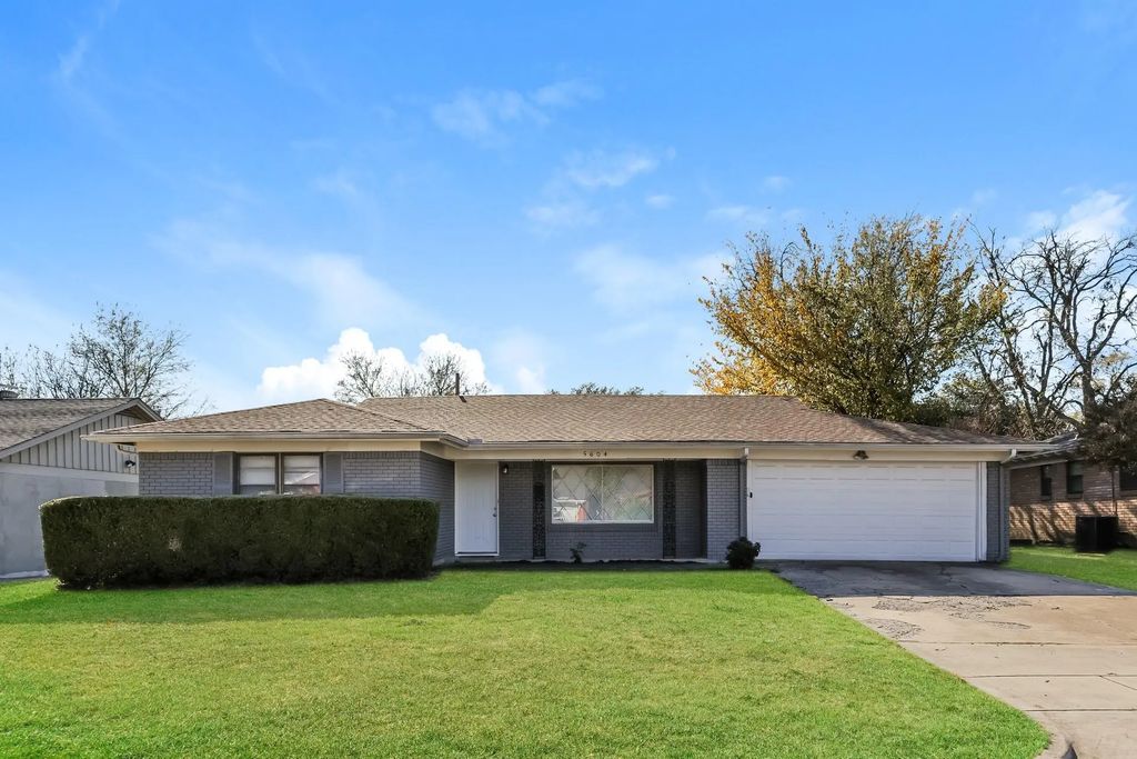 5604 Odessa Avenue, Fort Worth
