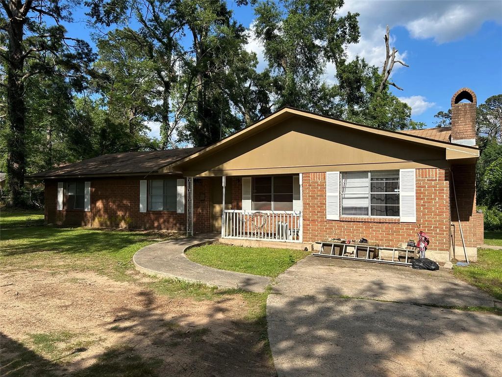 492 Mary Lou Lane, Mansfield