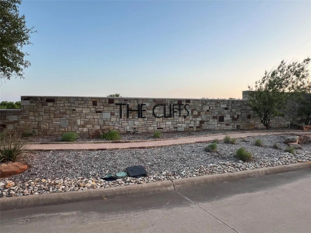 1100 Spyglass Drive, Graford