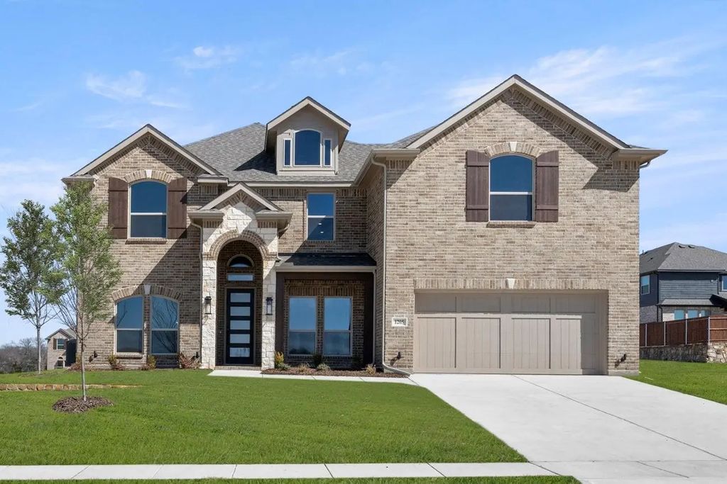 1205 Dolly Drive, Burleson