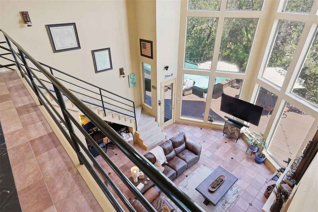 1911 Wigeon Street, Granbury