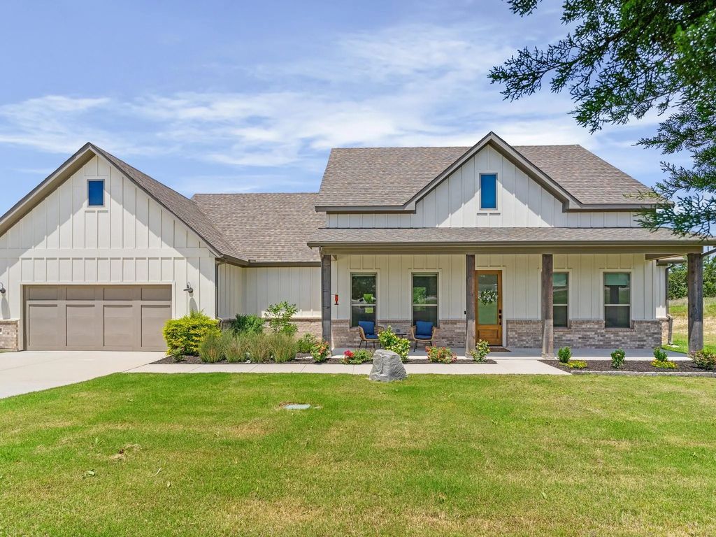 2020 Redemption Drive, Weatherford