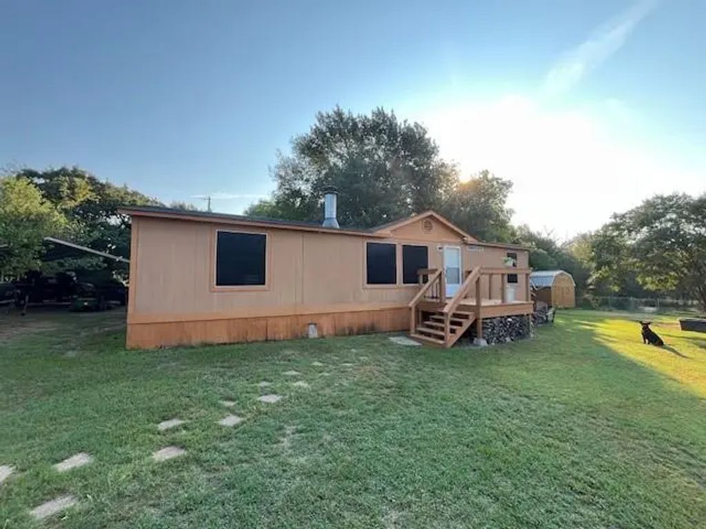 6353 Fm 1390, Kaufman