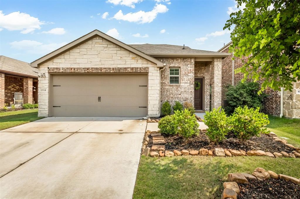 1712 Ferguson Lane, McKinney