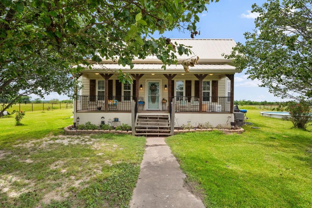 404 Fm 1566 W, Wolfe City