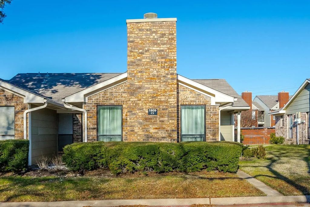 1809 Spring Creek Parkway W C2, Plano