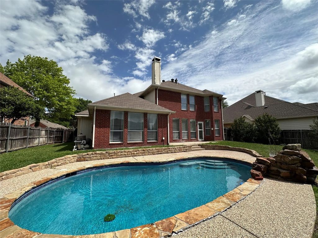 609 Saddleback Lane, Flower Mound