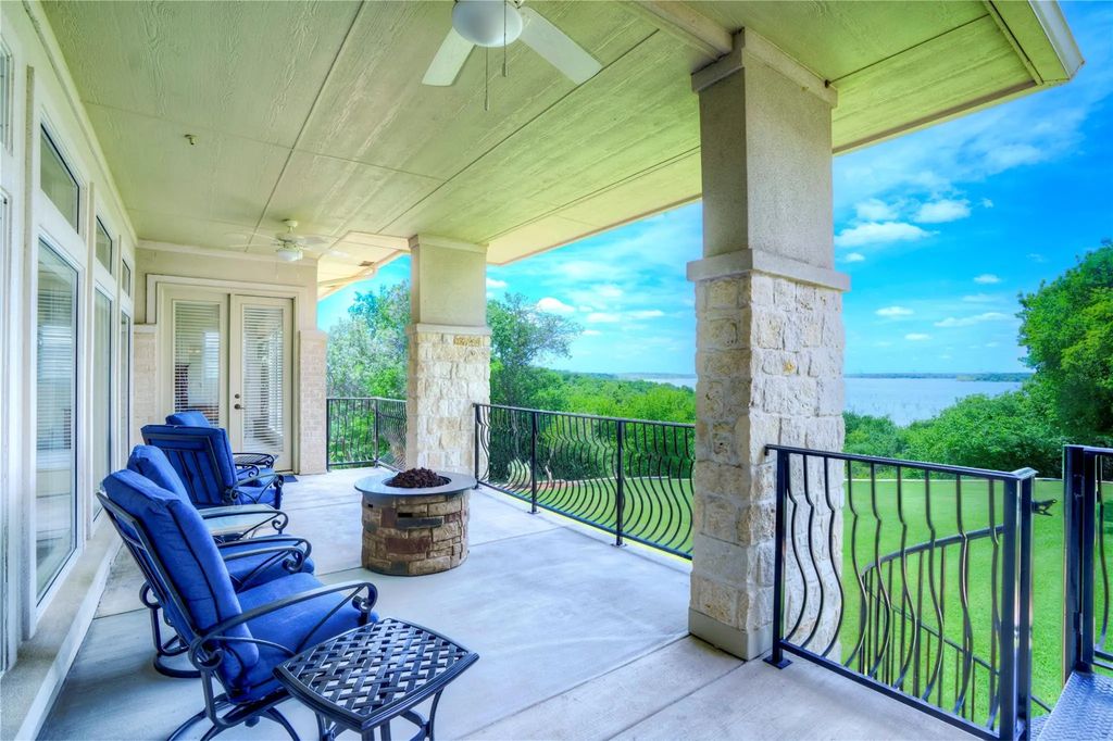 1132 Mallard Pointe Drive, Grand Prairie