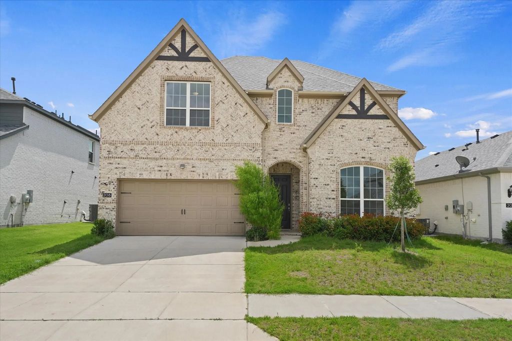 208 Santa Lucia Drive, Anna