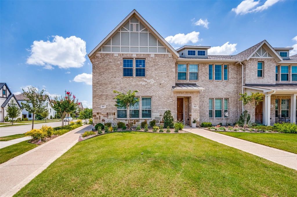4567 Cypress Thorn Drive, Arlington
