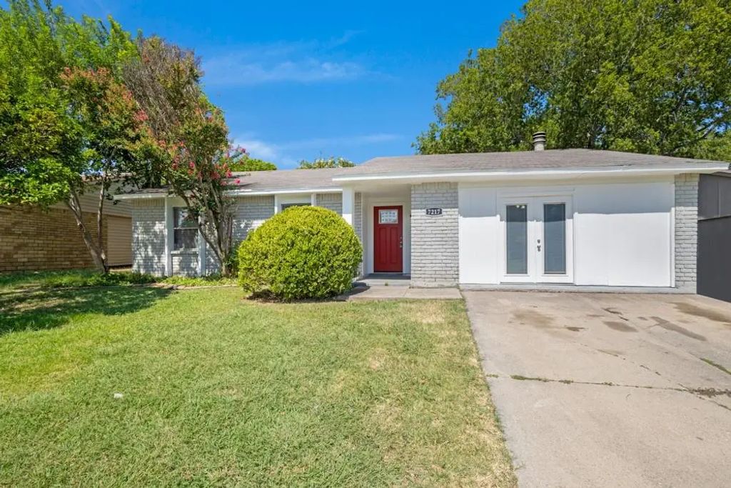 7217 Knight Drive, The Colony