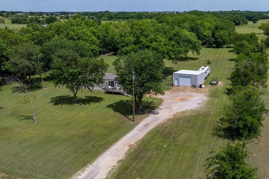 2606 Vz County Road 2813, Mabank