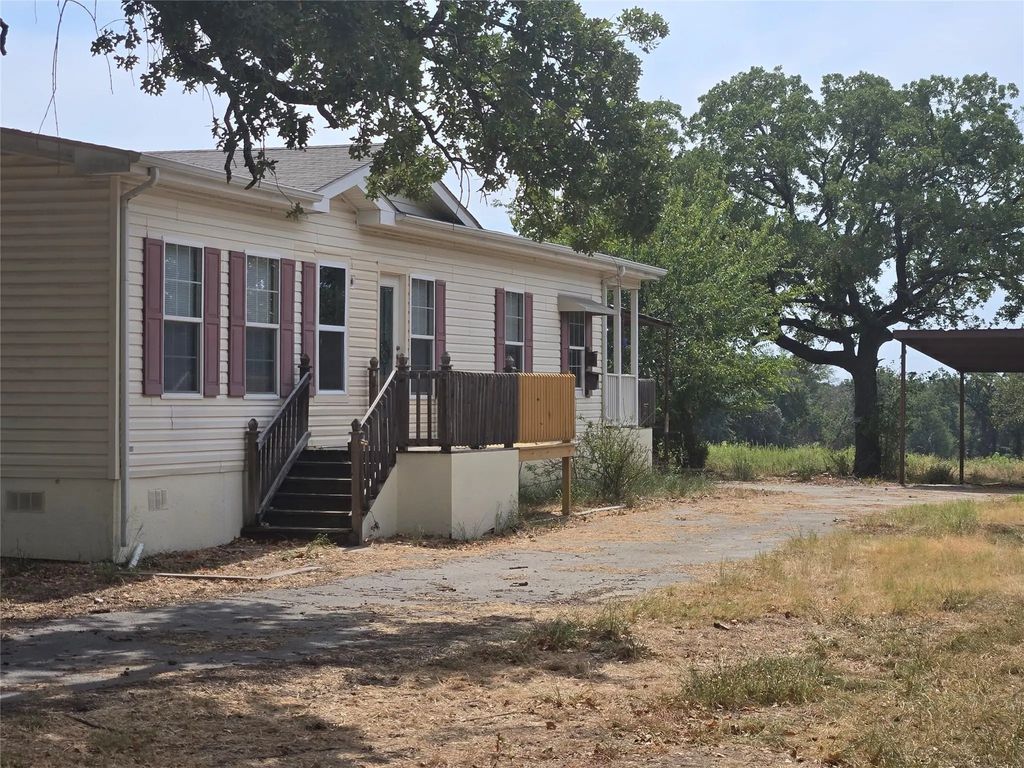 1331 Jay Bird Road, Springtown