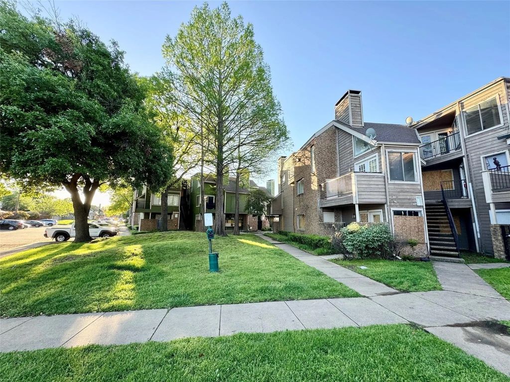 9801 Walnut Street 108, Dallas