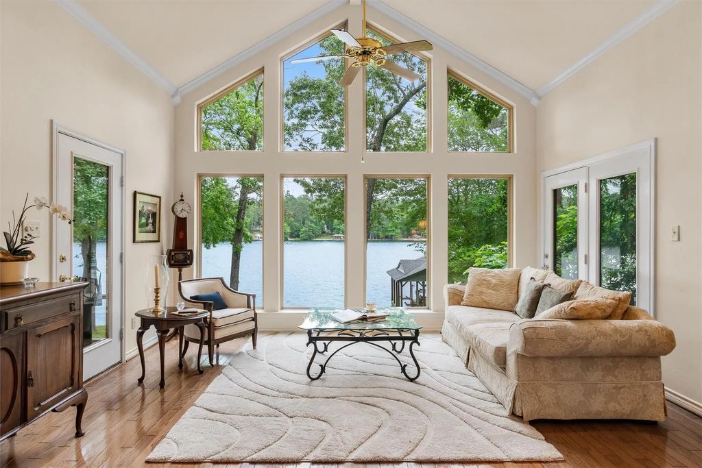 116 Pinewood Cove, Holly Lake Ranch