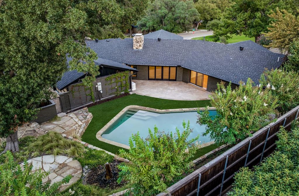 6275 Preston Creek Drive, Dallas
