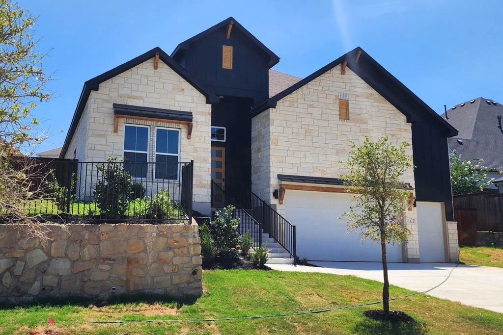 1633 Oak Trail Drive, Fort Worth