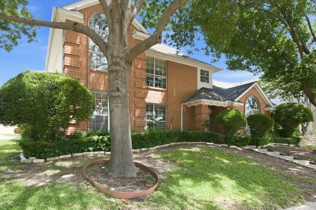 8461 Golf Club Circle, Fort Worth
