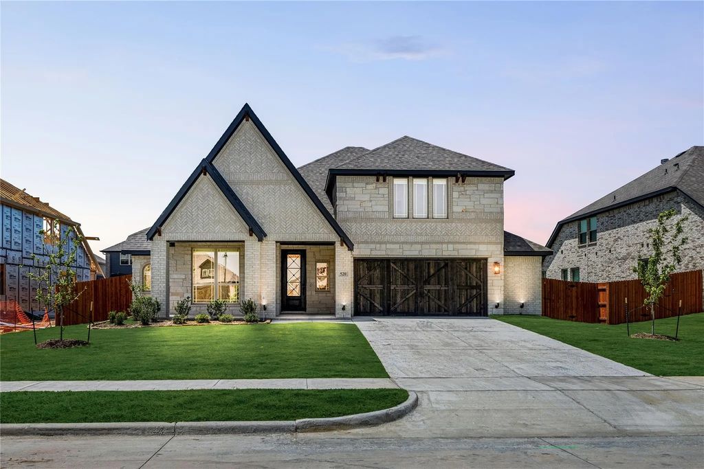 520 Sanctuary Drive, Waxahachie