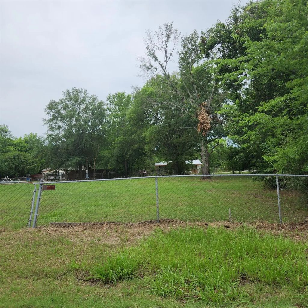 106 Summit Ridge Drive, Gun Barrel City