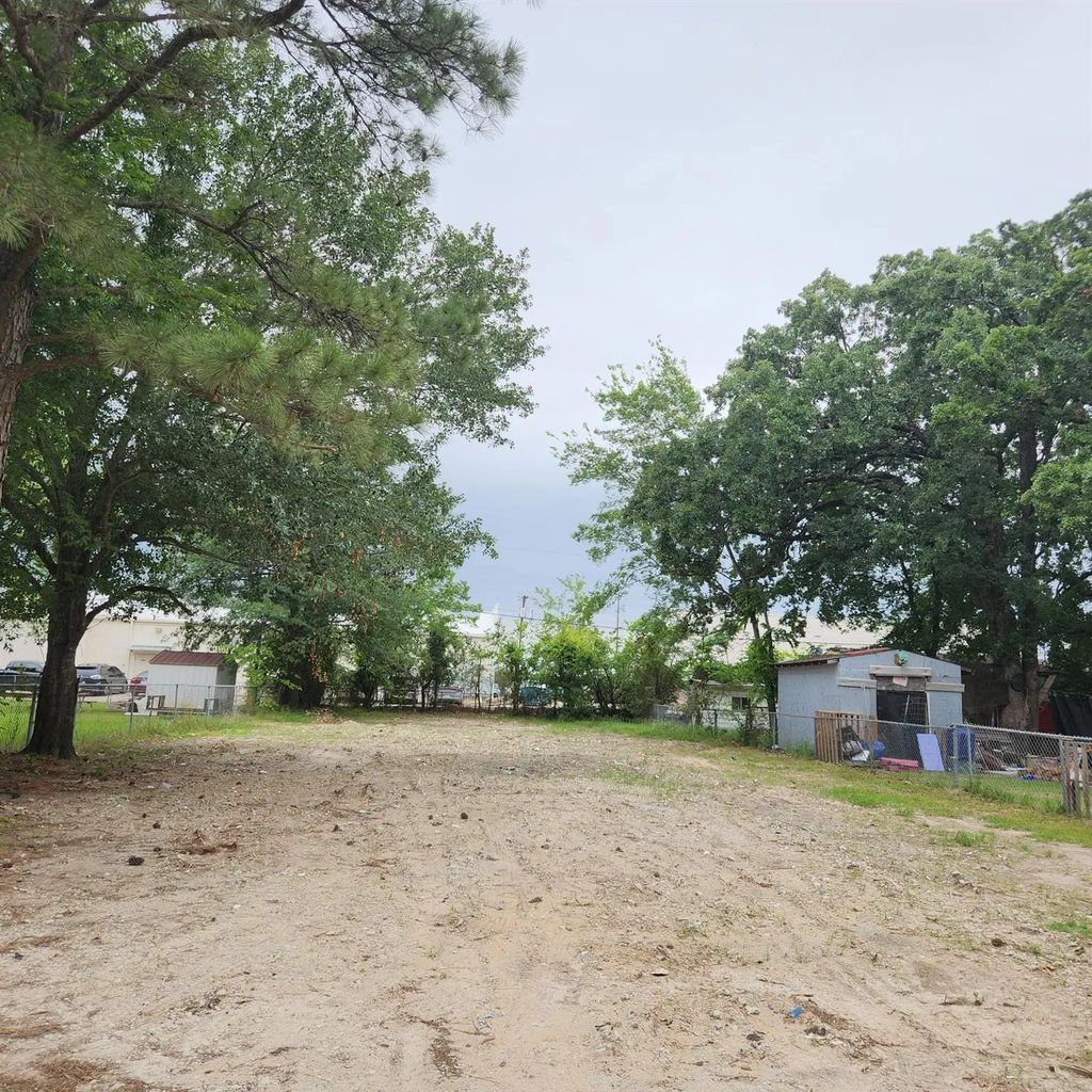 Summit Ridge Drive, Gun Barrel City