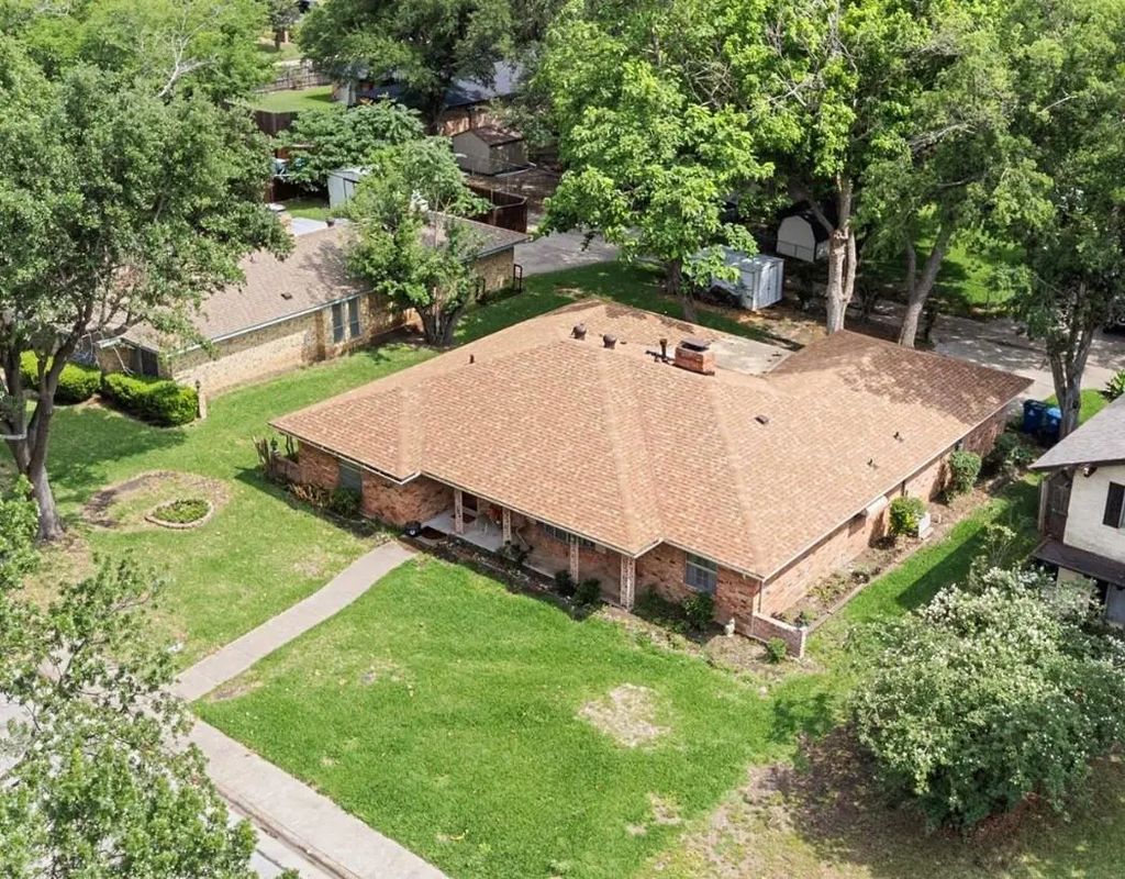 1209 Hanna Circle, DeSoto