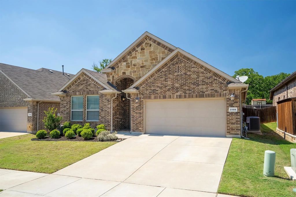 2108 Moonsail Lane, Denton