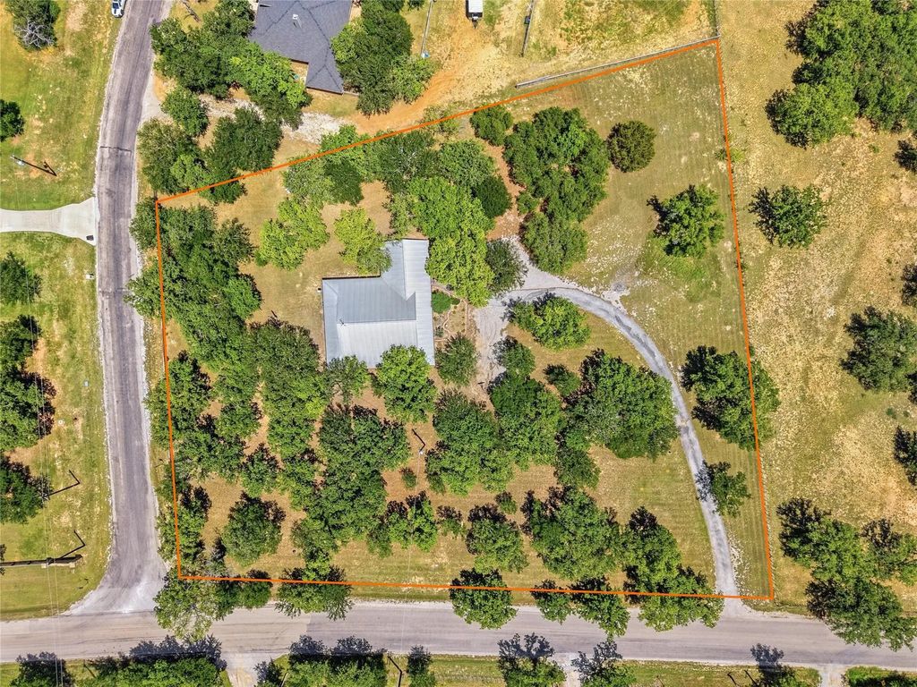 1528 Tidwell Road, Brock